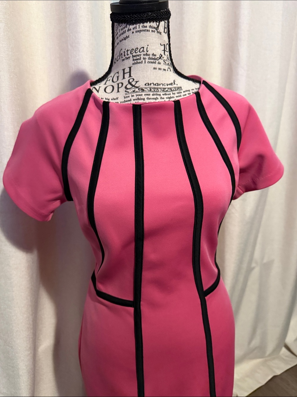 New York & Company Pink Sheath Dress Black Contrast Trim Stretch Size Small